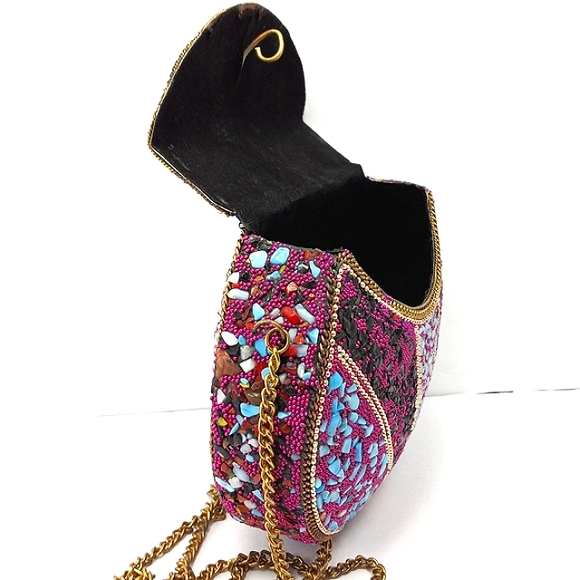 VINTAGE Handmade INDIAN Stones & Beads Mosaic Over Metal Top Flap Crossbody EUC - Picture 4 of 15
